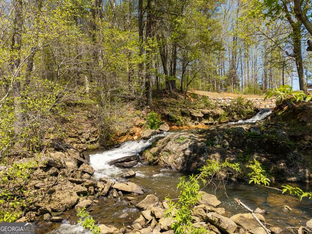 245 Smokerise Court, Ellijay, GA 30536