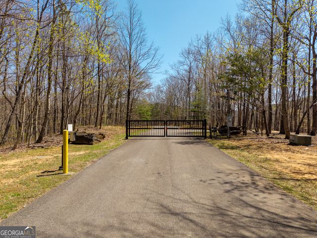 245 Smokerise Court, Ellijay, GA 30536