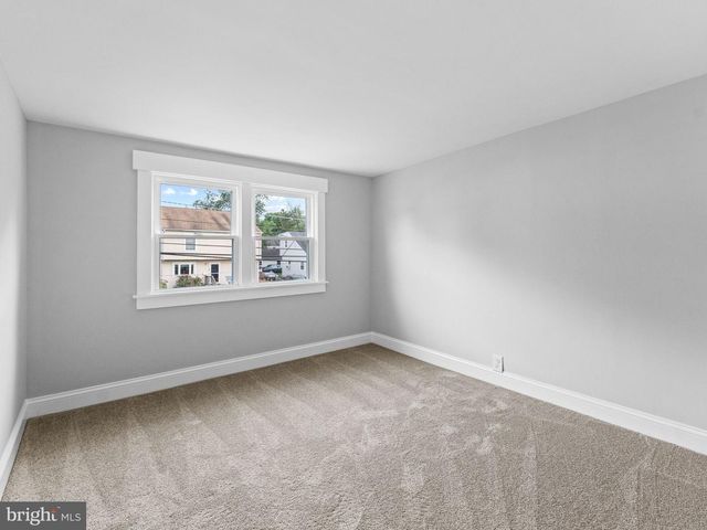 62 WARREN AVE, Bellmawr, NJ 08031