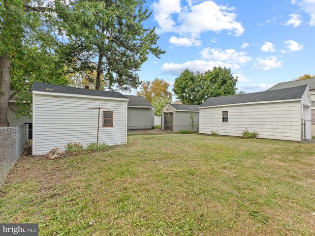 62 WARREN AVE, Bellmawr, NJ 08031