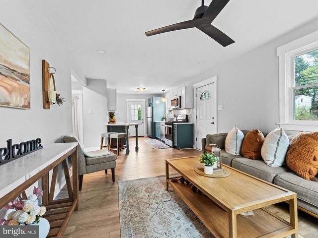 62 WARREN AVE, Bellmawr, NJ 08031