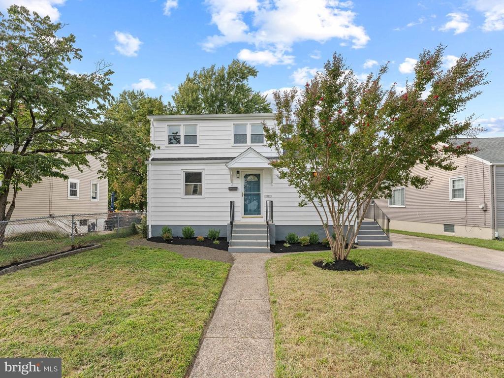 62 WARREN AVE, BELLMAWR, NJ 08031 — photo 2