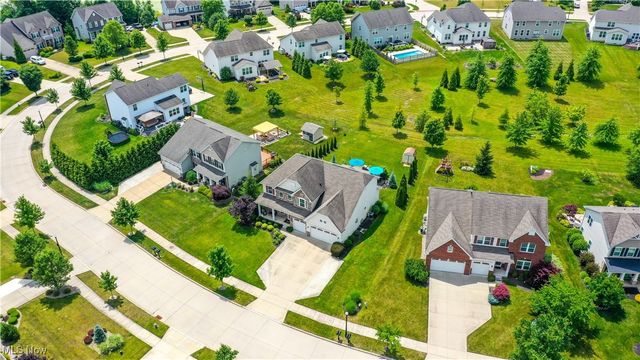 8028 Megan Meadow Drive, Hudson, OH 44236