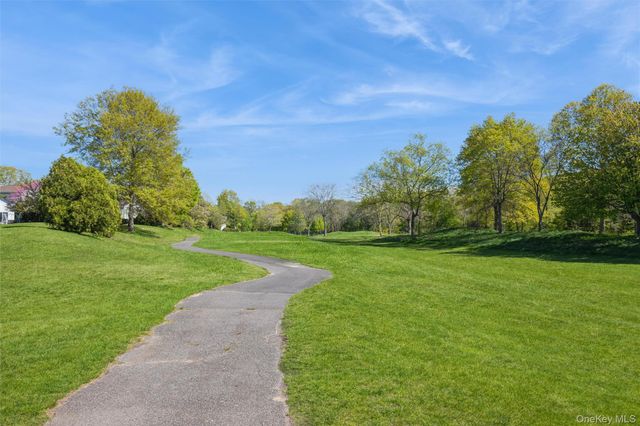 96 Fairway View Drive, Commack, NY 11725