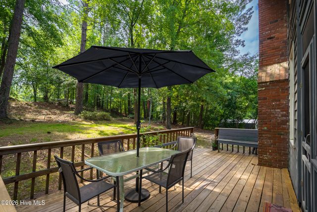 8 Foxhil Drive, North Augusta, SC 29860