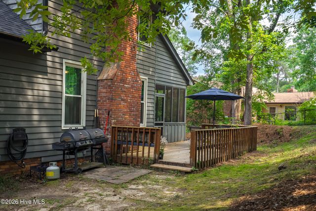 8 Foxhil Drive, North Augusta, SC 29860