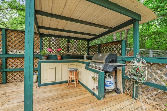 23 Post Oak Lane, Cartwright, OK 74731