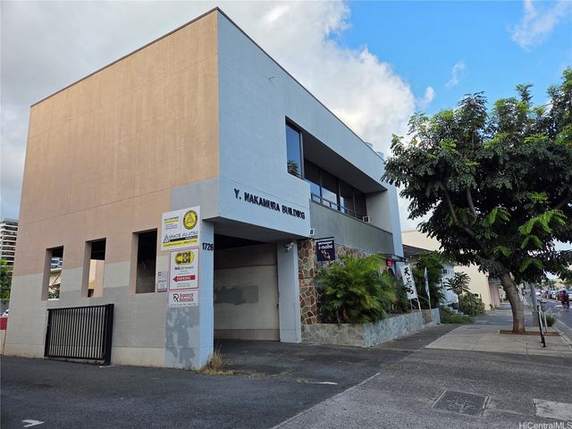 1726 S King Street, Honolulu, HI 96826