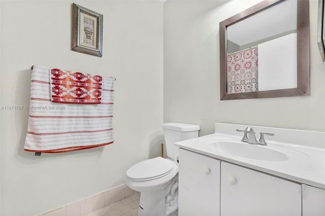 17482 SW 143rd Pl, Miami, FL 33177