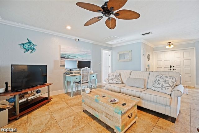 1220 SE 34th TER, Cape Coral, FL 33904