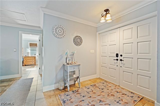 1220 SE 34th TER, Cape Coral, FL 33904
