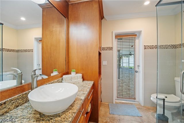 1220 SE 34th TER, Cape Coral, FL 33904