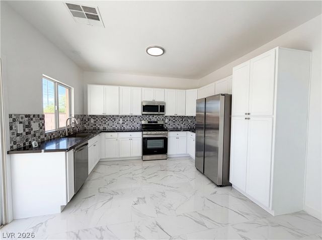 1213 Malibu Sands Avenue, North Las Vegas, NV 89086