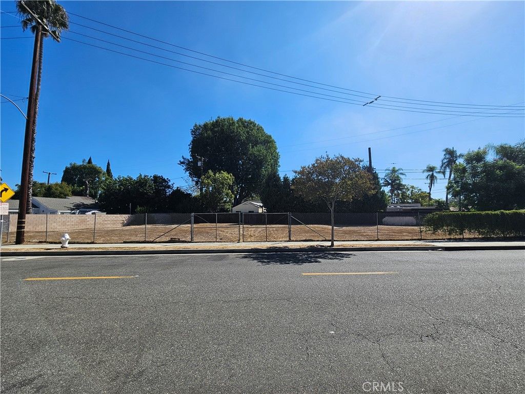 2311 N Bush, Santa Ana, CA 92706 — exterior
