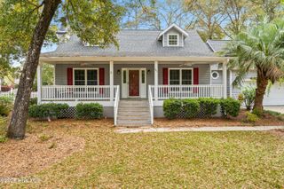1611 Gores Landing Road ., Ocean Isle Beach, NC 28469