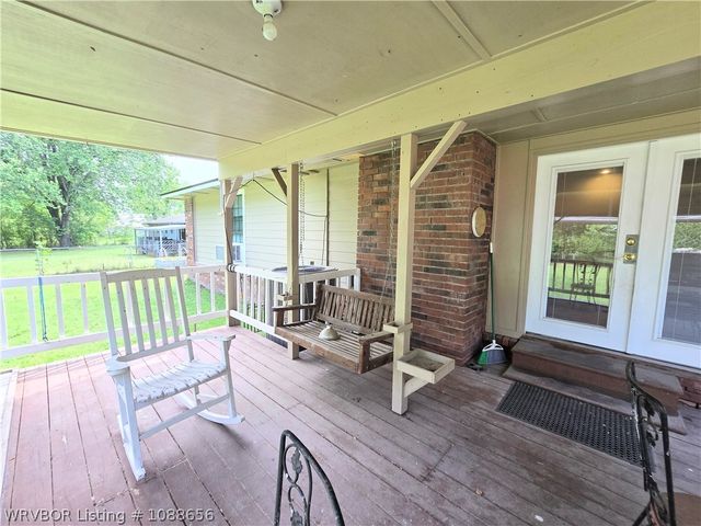 1010 N Daisy Street, Greenwood, AR 72936