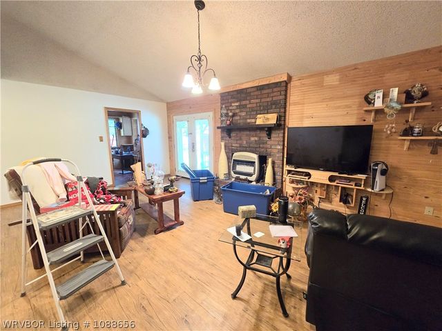 1010 N Daisy Street, Greenwood, AR 72936