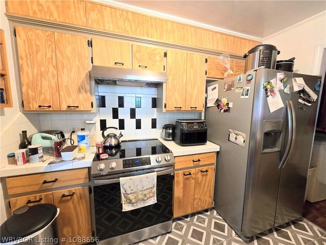 1010 N Daisy Street, Greenwood, AR 72936