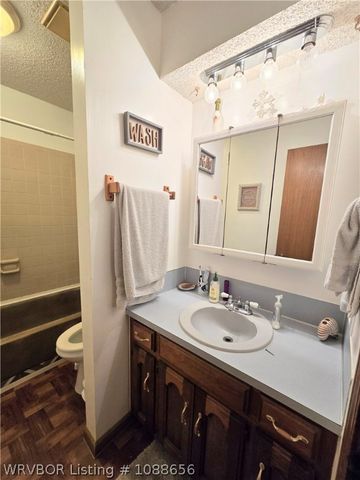 1010 N Daisy Street, Greenwood, AR 72936