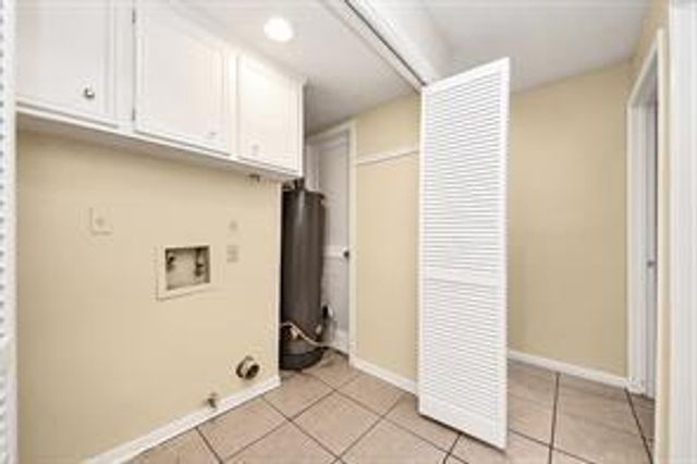 210 Squires Bend, Stafford, TX 77477