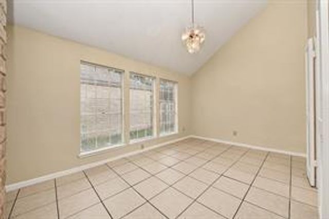 210 Squires Bend, Stafford, TX 77477