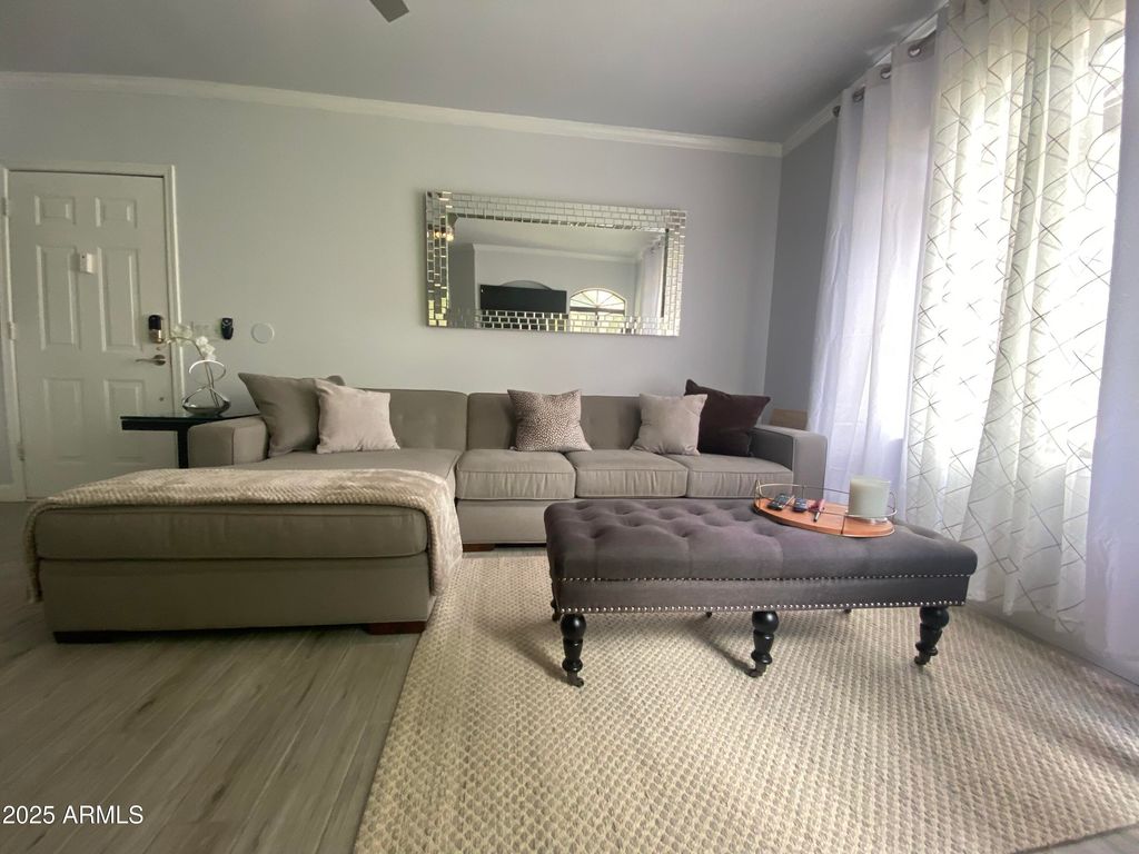 15095 N THOMPSON PEAK Parkway 2044, Scottsdale, AZ 85260