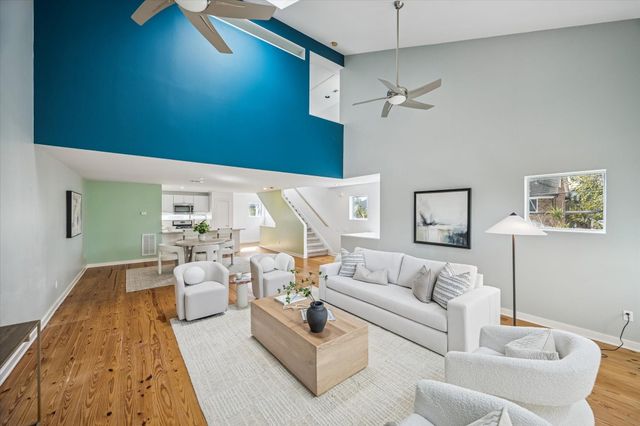 2508 Calumet Street E, Houston, TX 77004