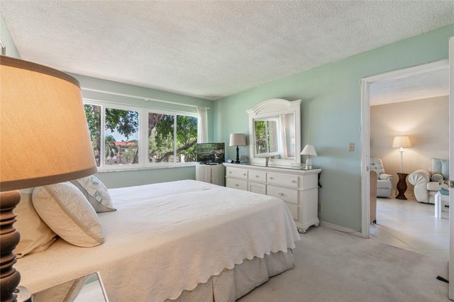 671 S Hollybrook Drive 306, Pembroke Pines, FL 33025