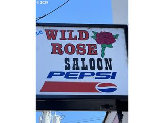 805 Se STEPHENS St, Roseburg, OR 97470