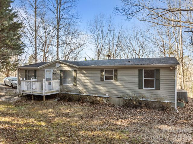 102 Scotts Cove Road, Nebo, NC 28761