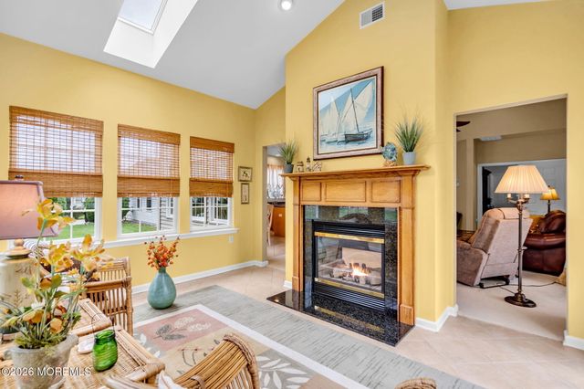9 Millstone Way, Waretown, NJ 08758