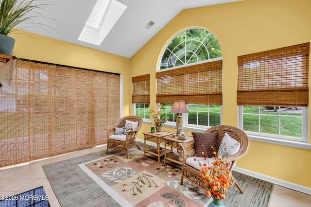9 Millstone Way, Waretown, NJ 08758