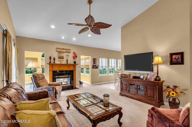 9 Millstone Way, Waretown, NJ 08758