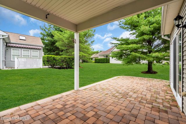 9 Millstone Way, Waretown, NJ 08758