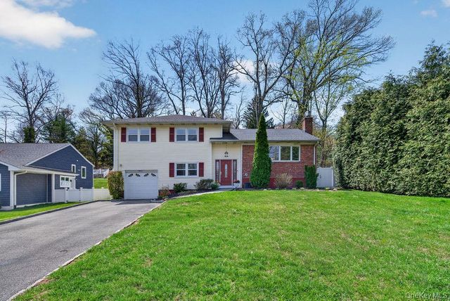 461 Stratton Road, New Rochelle, NY 10804