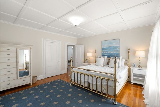 42 Mann Avenue 2, Newport, RI 02840