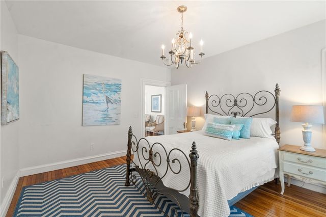 42 Mann Avenue 2, Newport, RI 02840