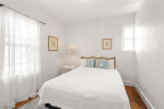 42 Mann Avenue 2, Newport, RI 02840