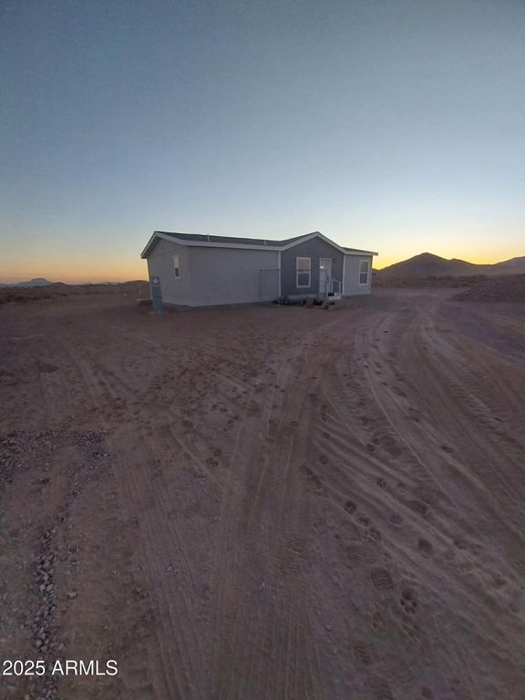 39255 W MOHAVE Street, Tonopah, AZ 85354