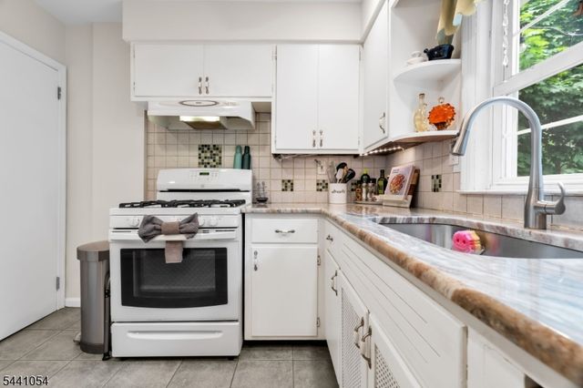 1030 Westfield Ave, Rahway City, NJ 07065