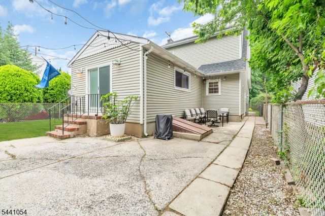 1030 Westfield Ave, Rahway City, NJ 07065