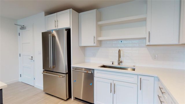 920 N OSCEOLA AVENUE 405, Clearwater, FL 33755