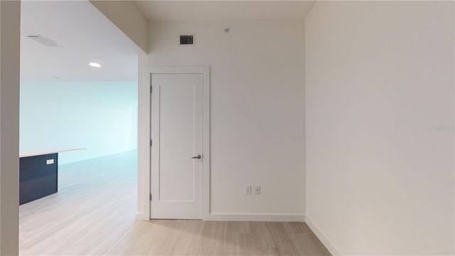 920 N OSCEOLA AVENUE 405, Clearwater, FL 33755