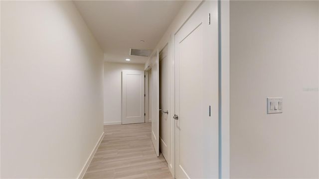 920 N OSCEOLA AVENUE 405, Clearwater, FL 33755