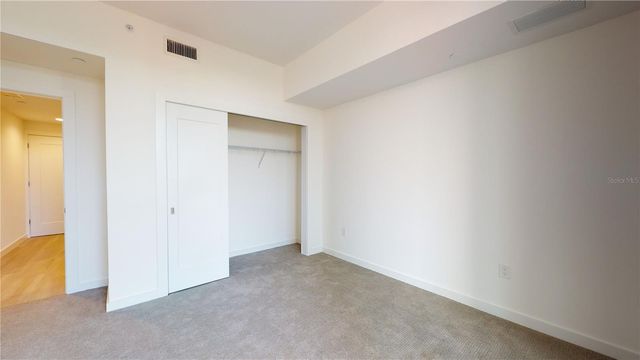 920 N OSCEOLA AVENUE 405, Clearwater, FL 33755