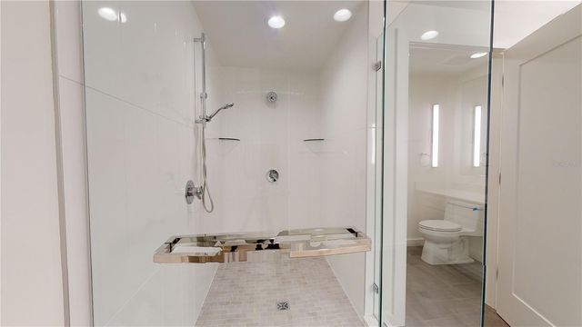 920 N OSCEOLA AVENUE 405, Clearwater, FL 33755