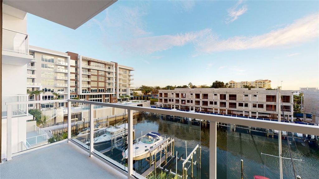 920 N OSCEOLA AVENUE 405, Clearwater, FL 33755