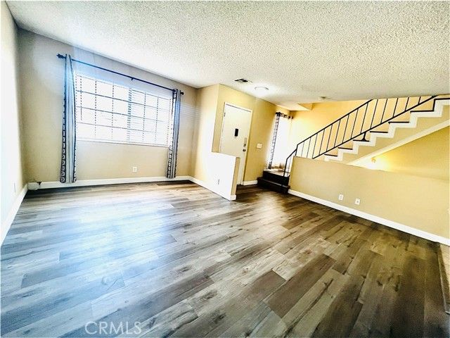 5195 Walnut 14, Chino, CA 91710