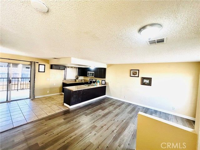 5195 Walnut 14, Chino, CA 91710