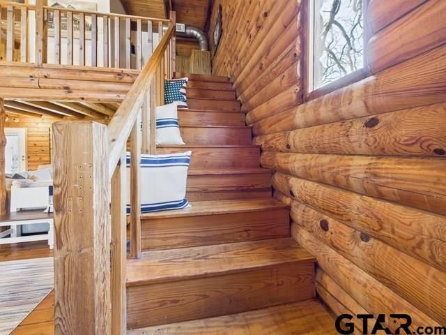 7386 Clint Ct, Athens, TX 75752